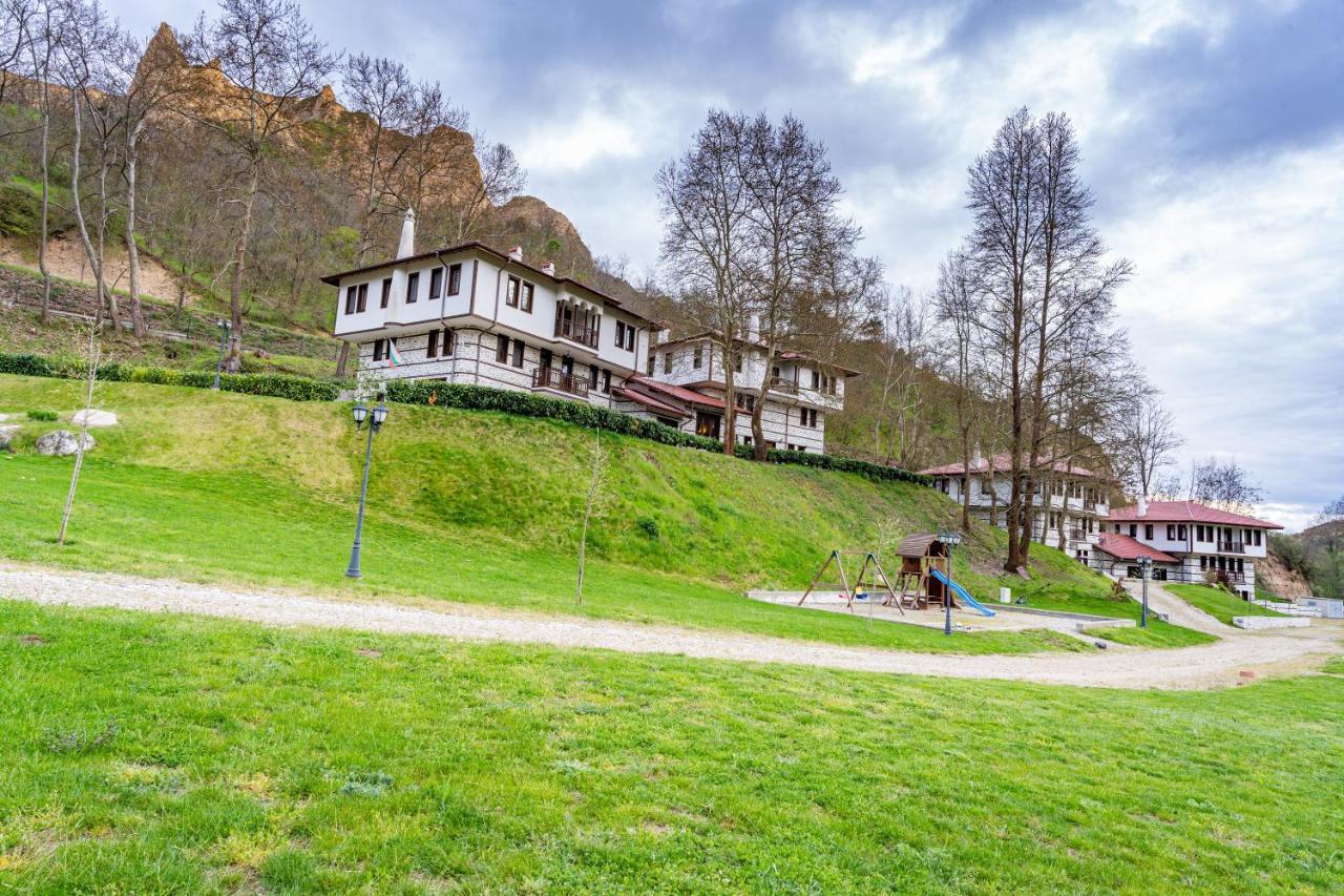 Hotel Rechen Rai Мелник Екстер'єр фото