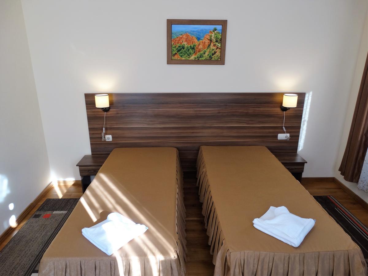 Hotel Rechen Rai Мелник Екстер'єр фото